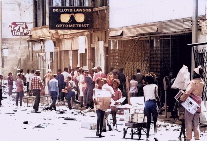 Looting, Detroit riot 1967